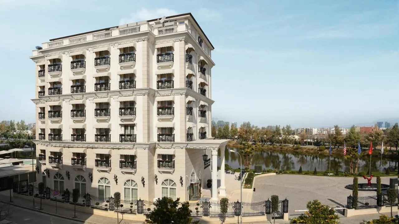 **** فندق Radisson Collection Morina Hotel, Tirana Selitë e Vogël ألبانيا
