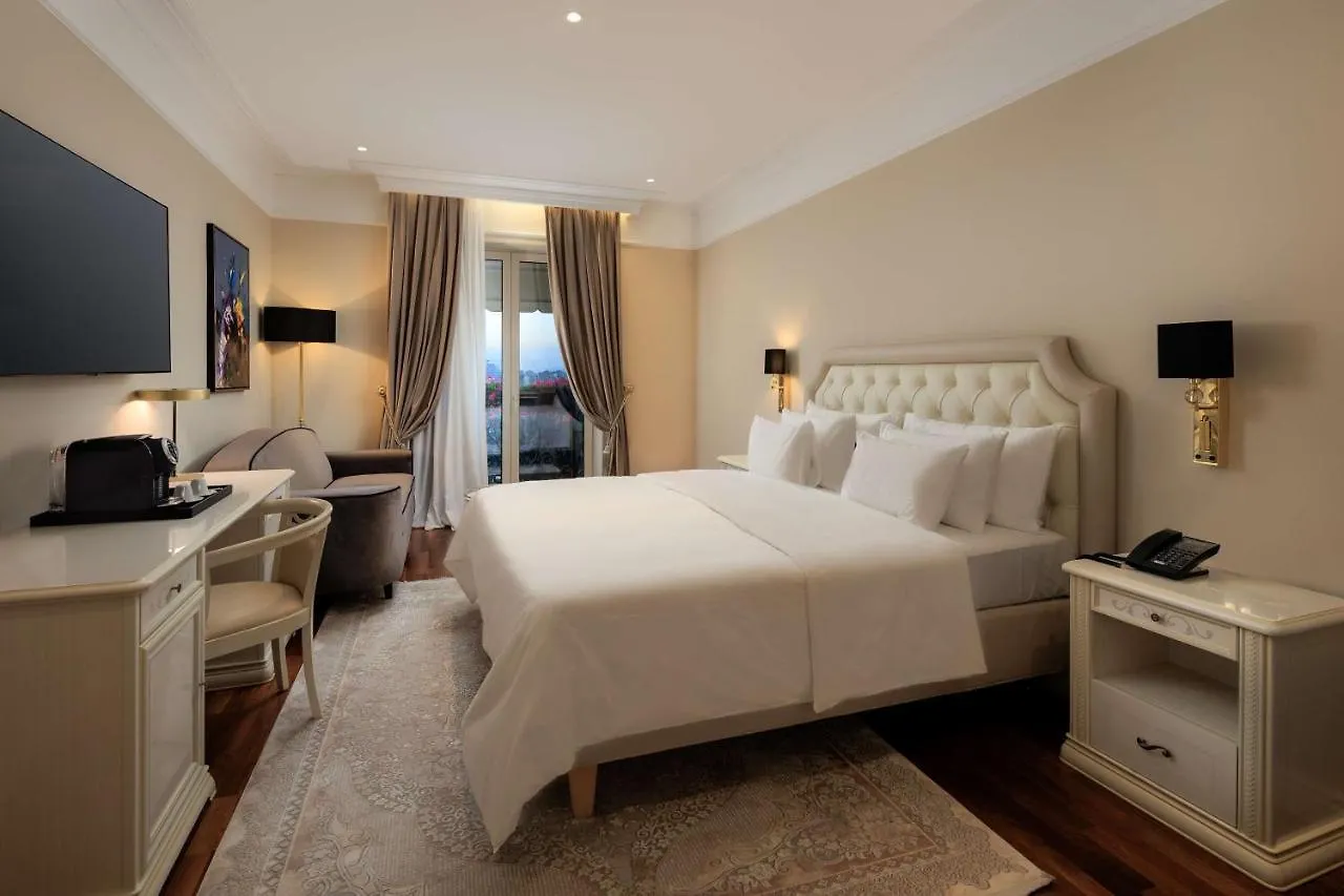 فندق Radisson Collection Morina Hotel, Tirana Selitë e Vogël